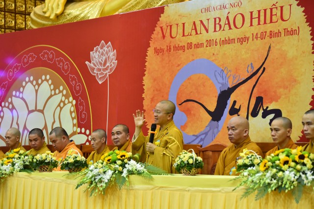 Chùa Giác Ngộ: Xúc động đêm lễ Vu Lan Báo Hiếu 2016