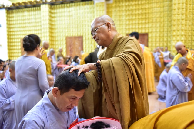 Chùa Giác Ngộ: Trang nghiêm khóa tu xuất gia gieo duyên lần thứ 1