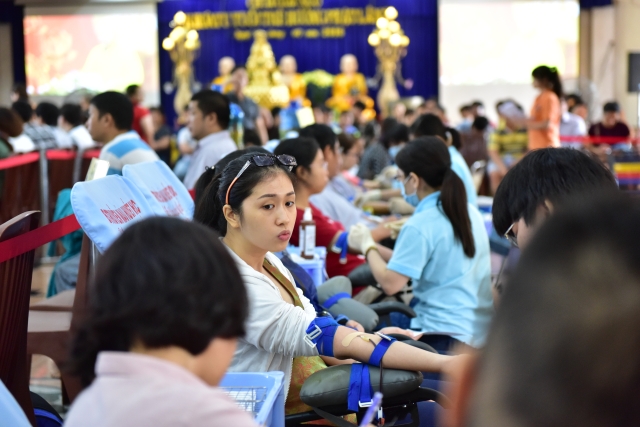Quỹ Đạo Phật Ngày Nay: 239 người tham gia hiến máu nhân đạo đợt 6