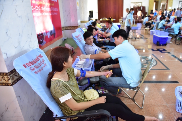 Quỹ Đạo Phật Ngày Nay: 239 người tham gia hiến máu nhân đạo đợt 6