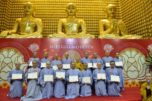 Chùa Giác Ngộ: Xúc động ngày kết thúc khóa tu Xuất Gia Gieo Duyên lần thứ nhất