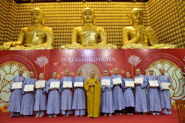 Chùa Giác Ngộ: Xúc động ngày kết thúc khóa tu Xuất Gia Gieo Duyên lần thứ nhất