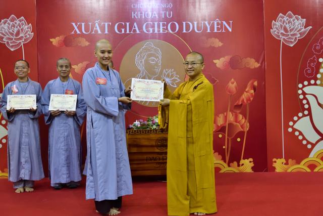 Chùa Giác Ngộ: Xúc động ngày kết thúc khóa tu Xuất Gia Gieo Duyên lần thứ nhất