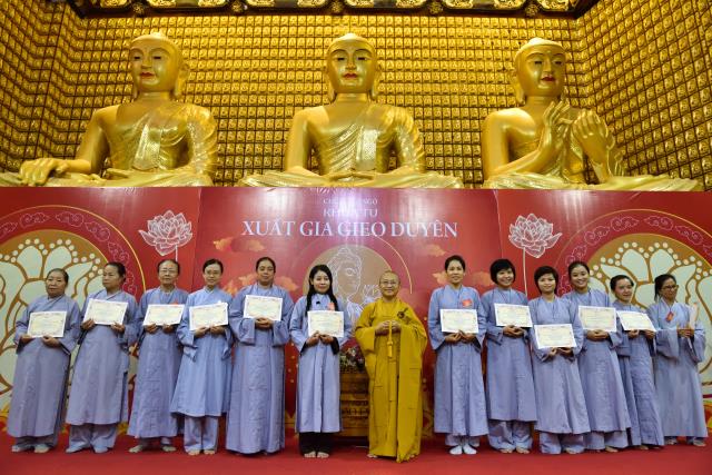 Chùa Giác Ngộ: Xúc động ngày kết thúc khóa tu Xuất Gia Gieo Duyên lần thứ nhất