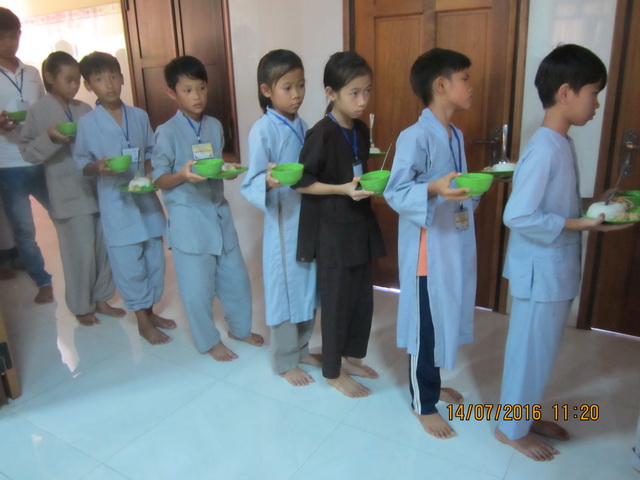 Khánh Hòa: Khóa tu Một ngày an lạc lần II