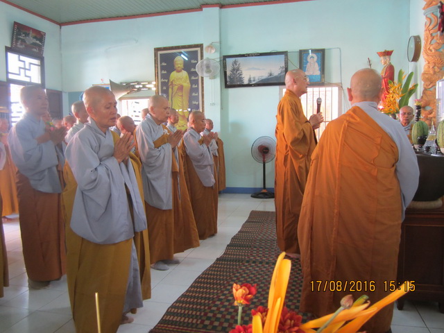 Ni giới thị xã Ninh Hòa - Lễ tạ pháp An cư kiết hạ