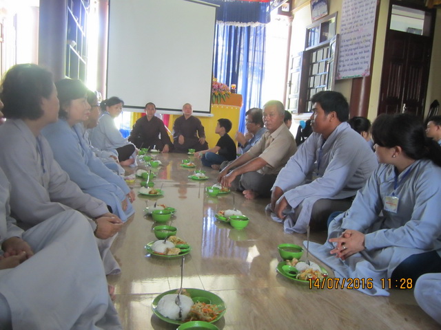 Khánh Hòa: Khóa tu Một ngày an lạc lần II