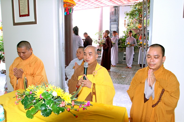 Khánh Hòa: Ninh Hòa tổ chức Khóa tu một ngày an lạc lần III