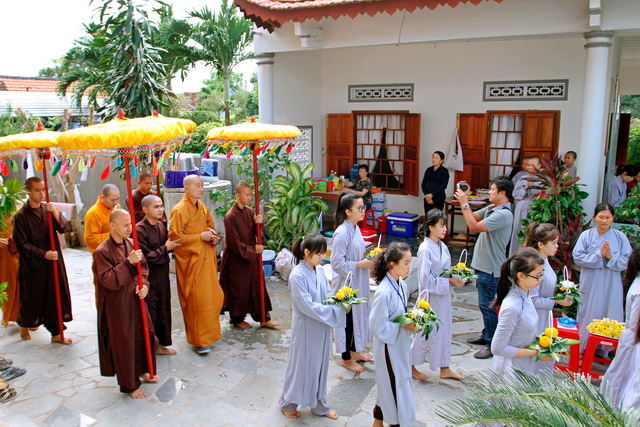 Khánh Hòa: Ninh Hòa tổ chức Khóa tu một ngày an lạc lần III