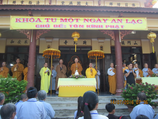 Khánh Hòa: Khóa tu Một ngày an lạc lần II