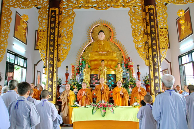 Khánh Hòa: Ninh Hòa tổ chức Khóa tu một ngày an lạc lần III