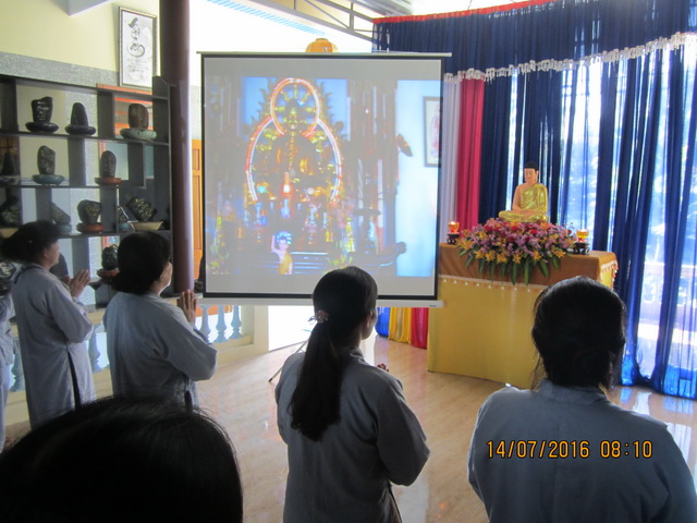 Khánh Hòa: Khóa tu Một ngày an lạc lần II