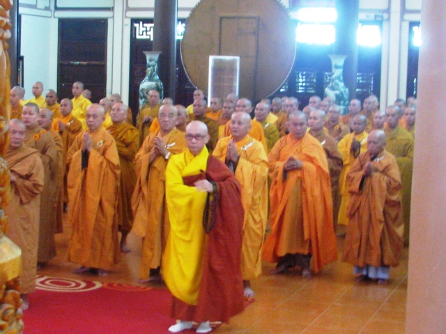 Khánh Hòa: Lễ Bố -tát tập trung mùa an cư kiết hạ PL.2560