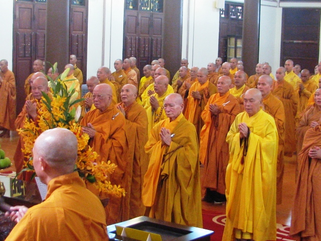 Khánh Hòa: Lễ Bố -tát tập trung mùa an cư kiết hạ PL.2560