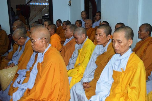 Khánh Hòa: Lễ Tưởng niệm, cung tống kim quan HT.Thích Nhuận Thông nhập bảo tháp