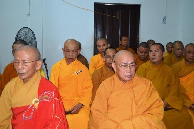 Khánh Hòa: Lễ Tưởng niệm, cung tống kim quan HT.Thích Nhuận Thông nhập bảo tháp