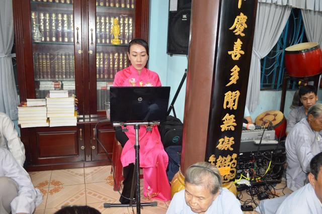 Đại Lễ Vu Lan – Bông Hồng Cài Áo Tại Tổ Đình Nghĩa Phương