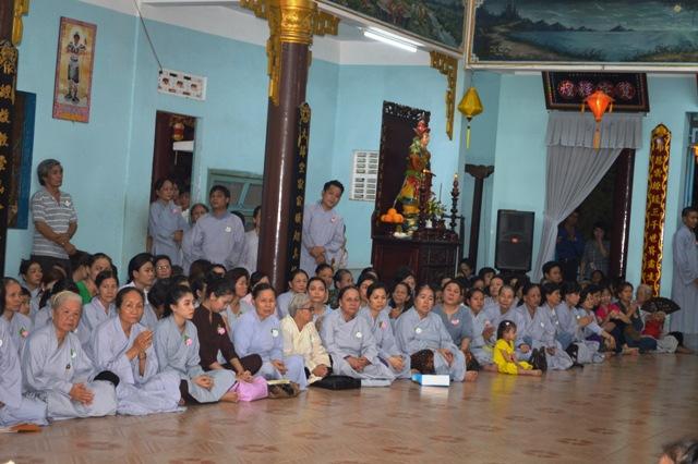 Đại Lễ Vu Lan – Bông Hồng Cài Áo Tại Tổ Đình Nghĩa Phương