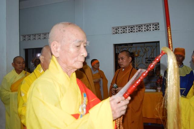 Khánh Hòa: Lễ Tưởng niệm, cung tống kim quan HT.Thích Nhuận Thông nhập bảo tháp