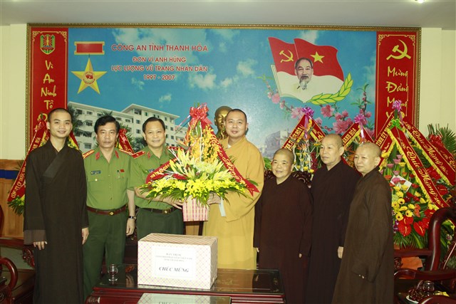 Thanh Hóa: Phật giáo chúc mừng ngành công an