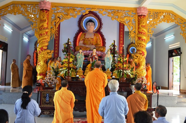 Khánh Hòa: Lễ húy kỵ cố Đại lão HT. Thích Huệ Quang