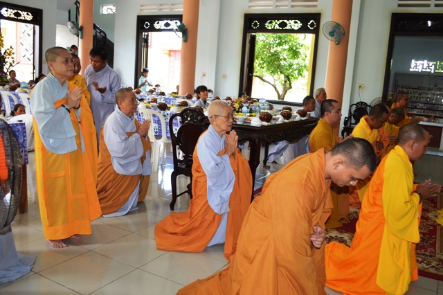 Khánh Hòa: Lễ húy kỵ cố Đại lão HT. Thích Huệ Quang