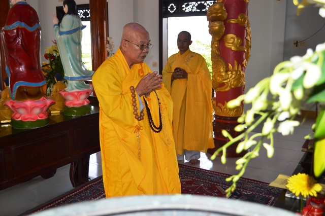 Khánh Hòa: Lễ húy kỵ cố Đại lão HT. Thích Huệ Quang