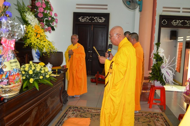 Khánh Hòa: Lễ húy kỵ cố Đại lão HT. Thích Huệ Quang