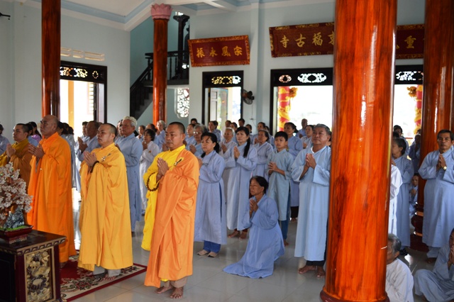 Khánh Hòa: Lễ húy kỵ cố Đại lão HT. Thích Huệ Quang