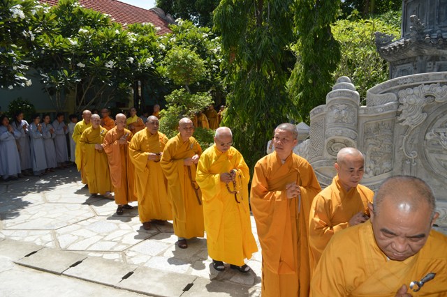 Khánh Hòa: Đại lễ Vu lan – Lễ Bông hồng cài áo PL.2560 tại chùa Sắc tứ Minh Thiện