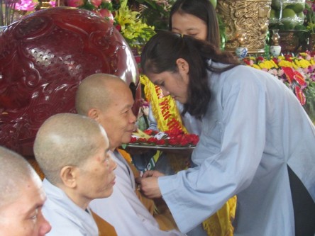 Thanh Hóa: Gần 3000 người về TV Hàm Rồng dự Đại lễ Vu Lan PL 2560