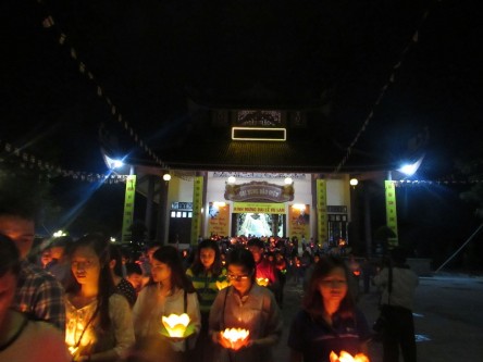 Thanh Hóa: Gần 3000 người về TV Hàm Rồng dự Đại lễ Vu Lan PL 2560