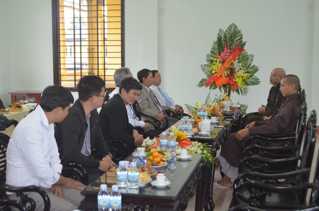 TT. Huế: Lãnh đạo tỉnh thăm, chúc mừng Học viện PGVN tại Huế nhân ngày Nhà giáo Việt Nam