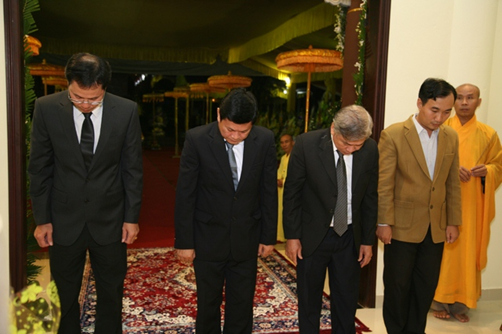 TT. Huế: Ban Trị sự GHPGVN tỉnh kính viếng tang lễ Cố HT. Thích Chơn Thiện