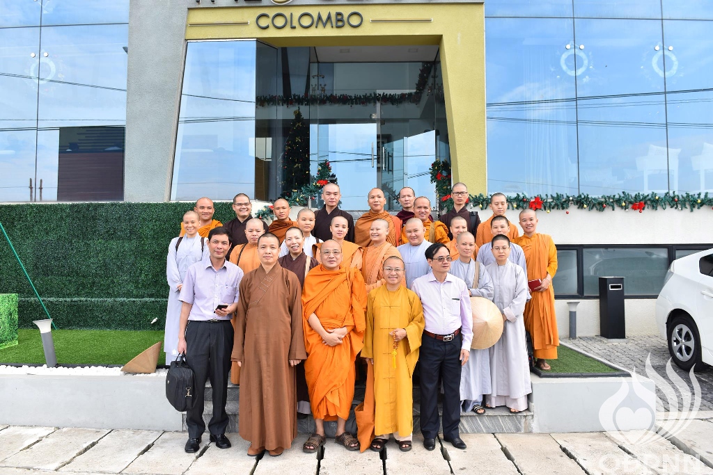 Quỹ Đạo Phật Ngày Nay - Cúng Dường 36 Tăng Ni Du Học Tại Sri-Lanka (C94)