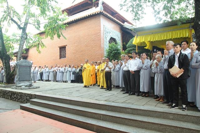 TT. Huế: Lễ nhập kim quan cố Hòa thượng Thích Chơn Thiện