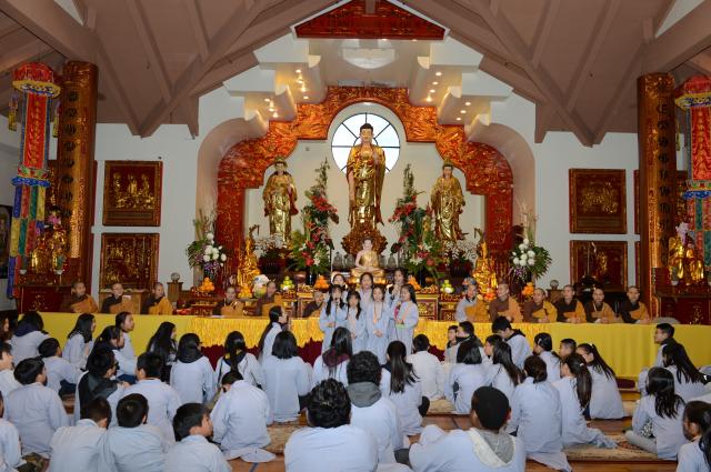 Chùa Đức Viên, San Jose ( Hoa Kỳ ) Tổ Chức Khoá Tu Thiếu Nhi Mùa Đông Và Hội Â3m Thực Mừng Năm Mới 2017.