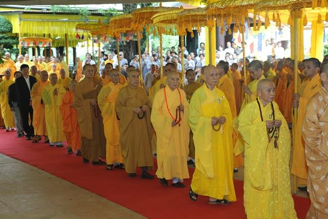 TT. Huế: Lễ nhập kim quan cố Hòa thượng Thích Chơn Thiện