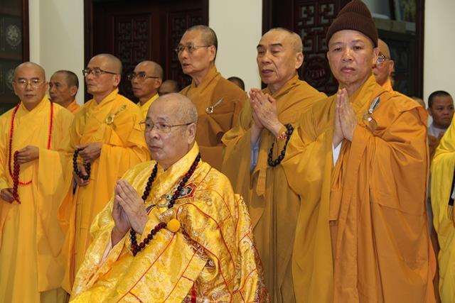 TT. Huế: Lễ nhập kim quan cố Hòa thượng Thích Chơn Thiện