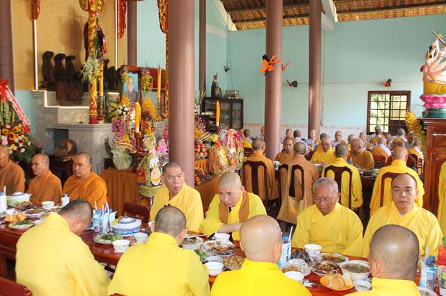 Đồng Tháp: Lễ tưởng niệm Cố HT. Thích Thiện Chánh