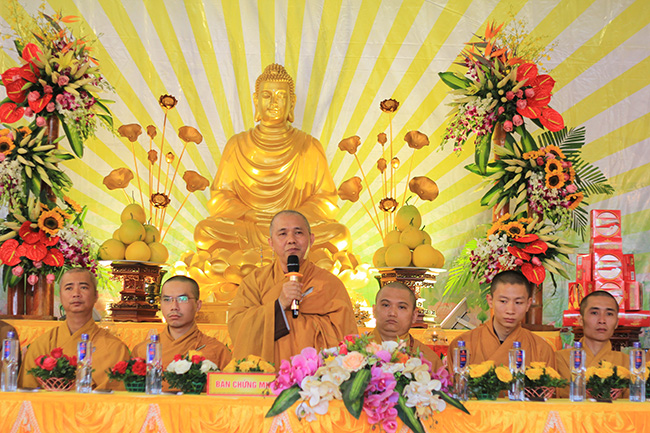 Hà Nội: Trang nghiêm Đại lễ kỷ niệm Phật Thành Đạo tại chùa Tăng Phúc