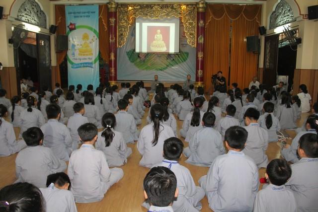 TP. Hồ Chí Minh: Phóng sự ảnh - Khóa tu: Gieo Hạt Từ Tâm - kì 53 với chủ đề: Chắp Tay Niệm Phật