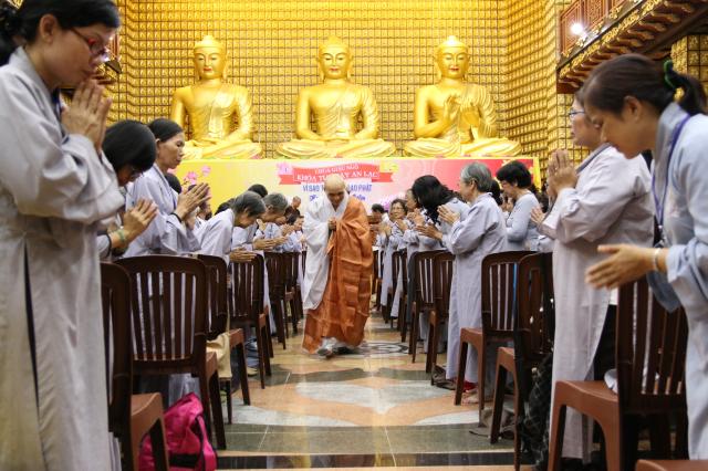 Chùa Giác Ngộ: Khóa tu ngày an lạc lần thứ 11