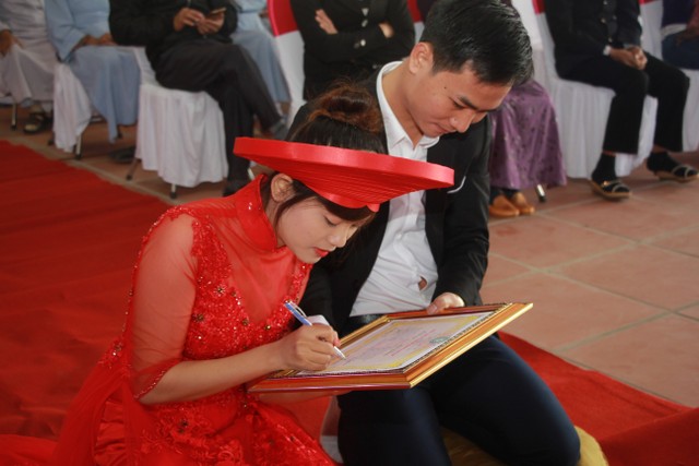 Thái Bình: Lễ hằng thuận tại chùa Văn Môn