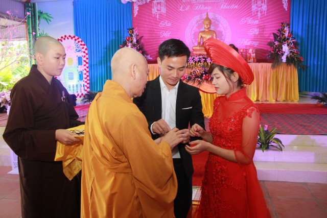 Thái Bình: Lễ hằng thuận tại chùa Văn Môn