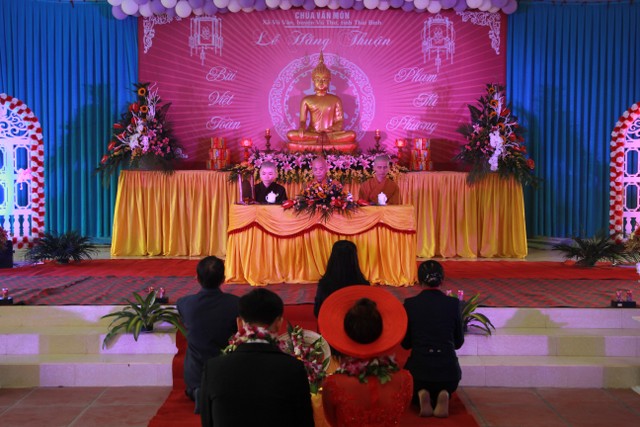 Thái Bình: Lễ hằng thuận tại chùa Văn Môn