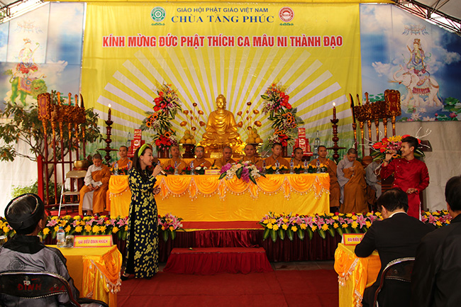 Hà Nội: Trang nghiêm Đại lễ kỷ niệm Phật Thành Đạo tại chùa Tăng Phúc