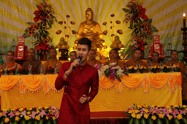 Hà Nội: Trang nghiêm Đại lễ kỷ niệm Phật Thành Đạo tại chùa Tăng Phúc