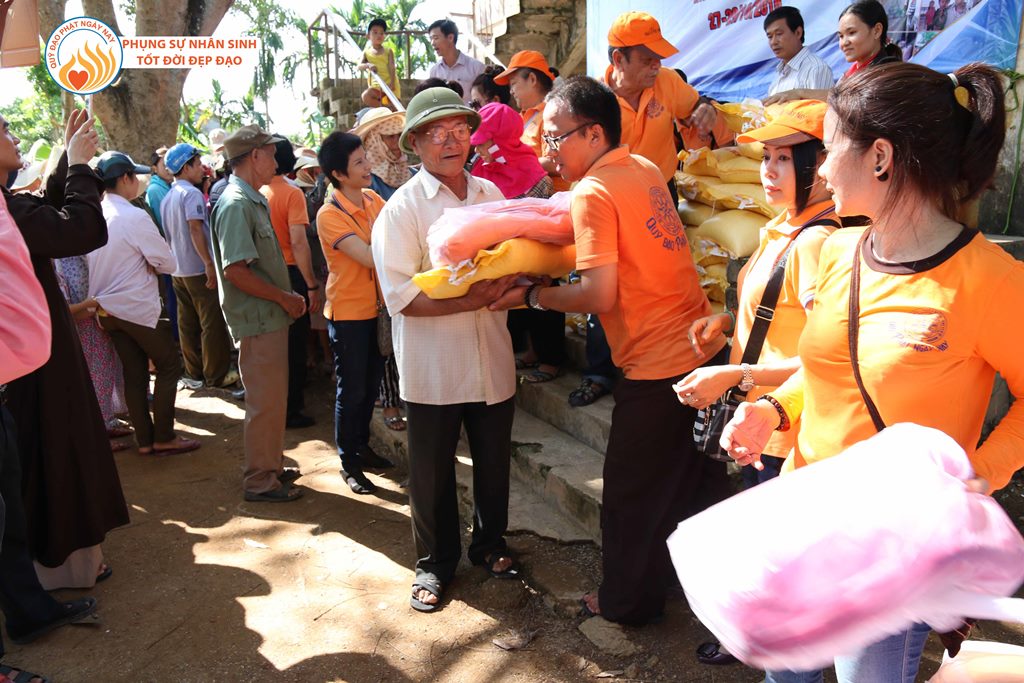 Quỹ Đạo Phật Ngày Nay – Tổng Kết Chương Trình Cứu Trợ Đồng Bào Lũ Lụt Tại Quảng Bình &amp; Hà Tĩnh Đợt 1 - Tháng 10/2016 (C88-1)