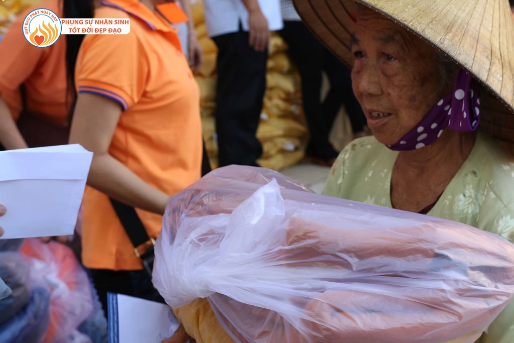 Quỹ Đạo Phật Ngày Nay – Tổng Kết Chương Trình Cứu Trợ Đồng Bào Lũ Lụt Tại Quảng Bình &amp; Hà Tĩnh Đợt 1 - Tháng 10/2016 (C88-1)